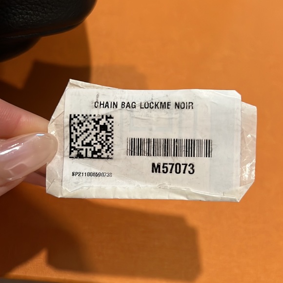 Louis Vuitton LockMe Chain Bag Black Leather - Picture 13 of 13